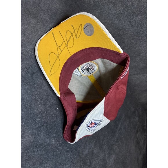 Vintage Y2k Clinton Portis Autographed Washington Redskins Reebok NFL Hat M/L - Picture 6 of 7